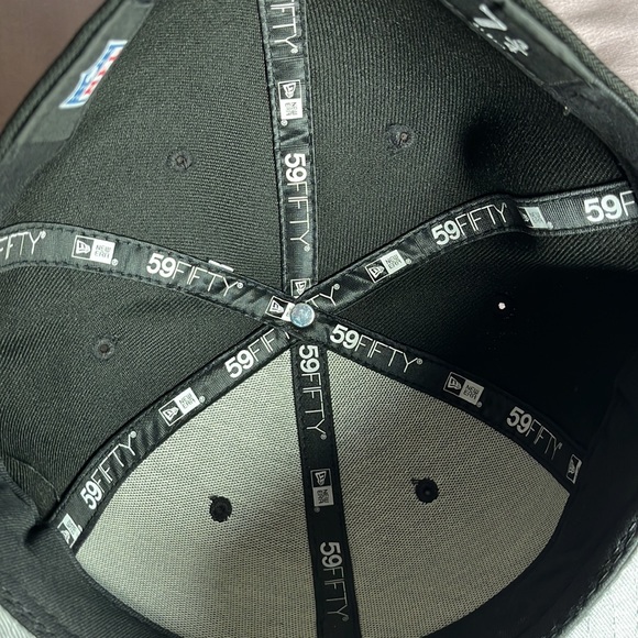 New Era 59FIFTY Carolina Panthers Hat - Picture 5 of 8